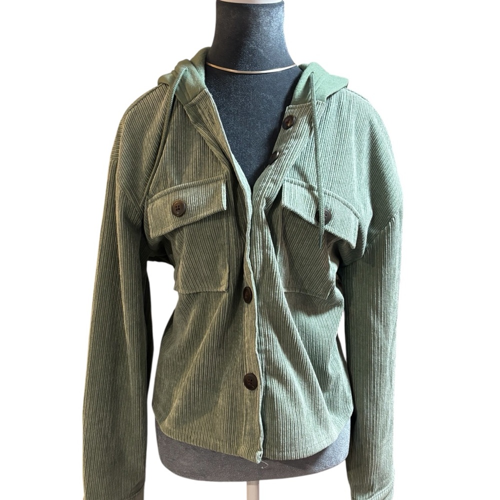 Ci Sono Corduroy Cropped Lightweight Jacket in Sage Green Size M